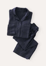 Laundered pyjamas, Midnight, webstill