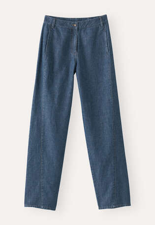 Indigo-dyed trousers, Dark denim, webstill