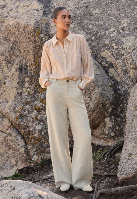 Printed shirt, Soft blush, completeTheLook