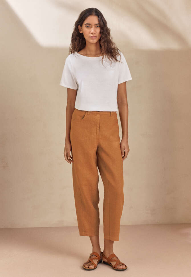 T-shirt, White, completeTheLook