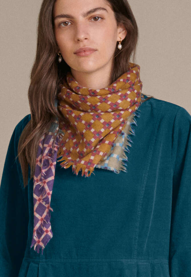 Checked scarf, Mustard taupe, completeTheLook