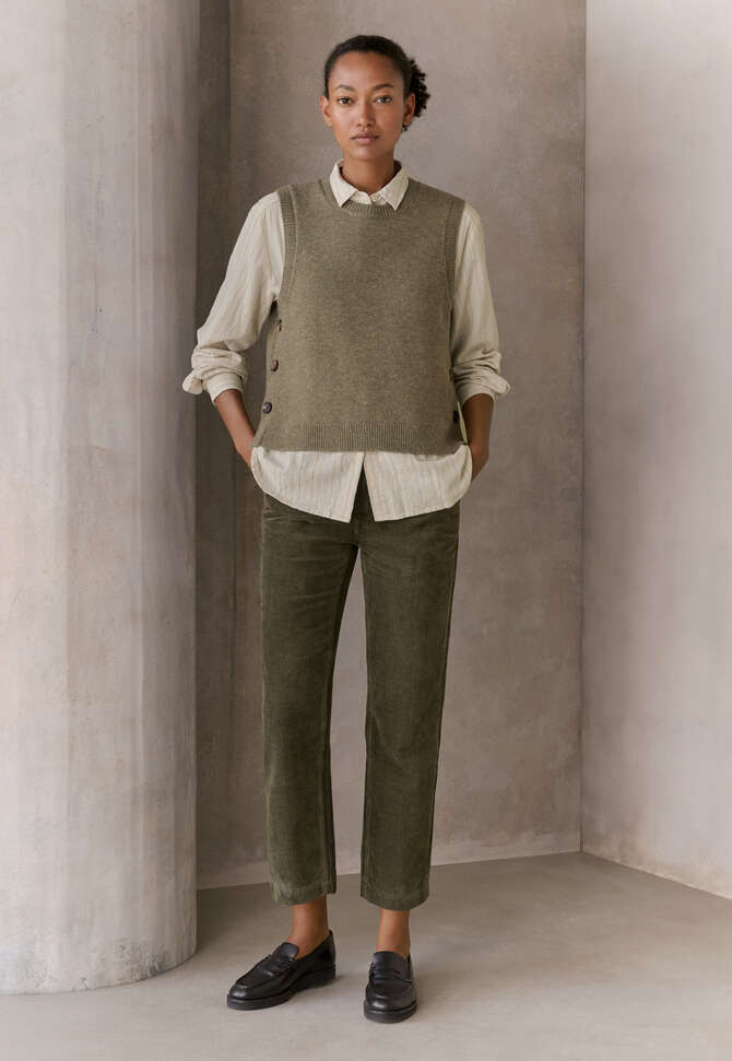 Slim cropped trousers, Dark olive, completeTheLook