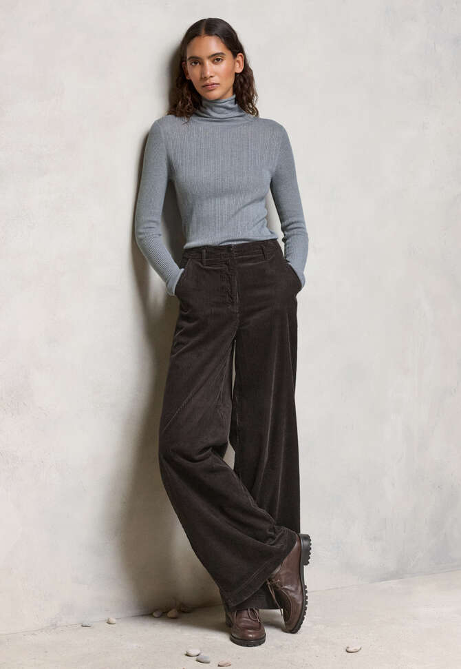 Straight-leg trousers, Cocoa, completeTheLook