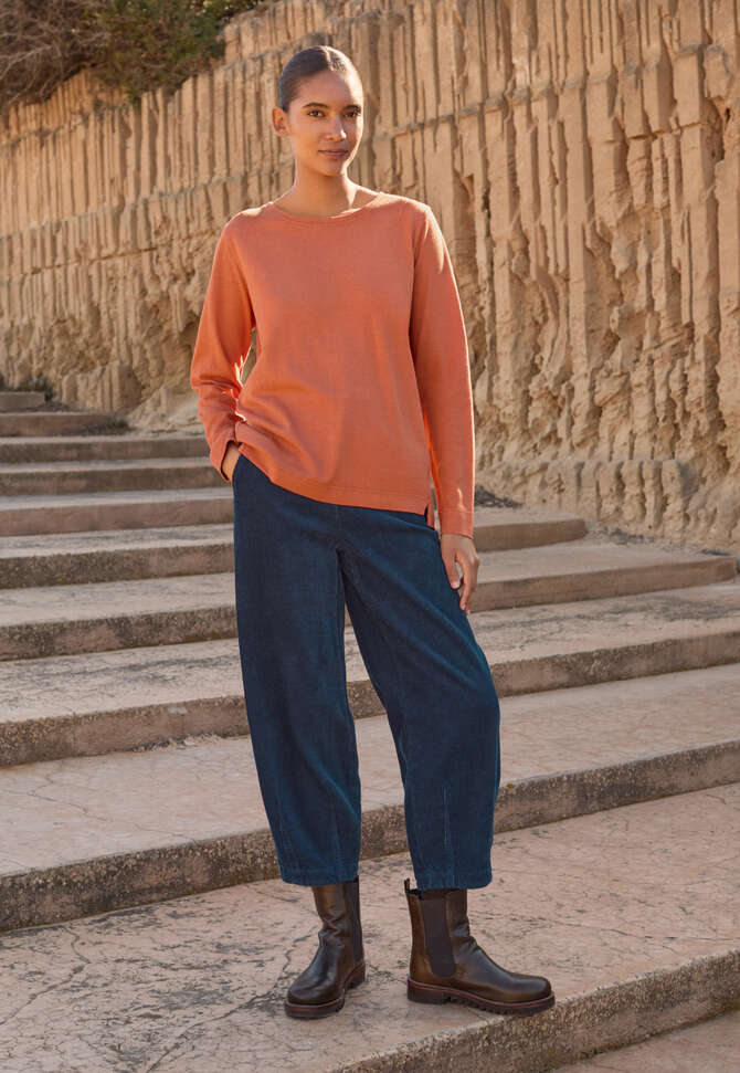 Cropped tapered-leg trousers, Dark petrol, completeTheLook