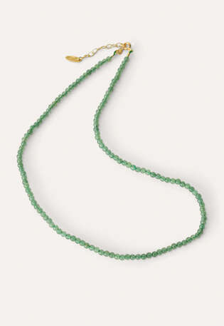 Small stone necklace, Emerald, webstill