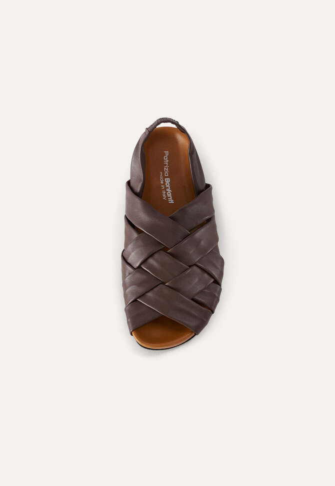 Leather cross-over sandal, Chocolate, completeTheLook