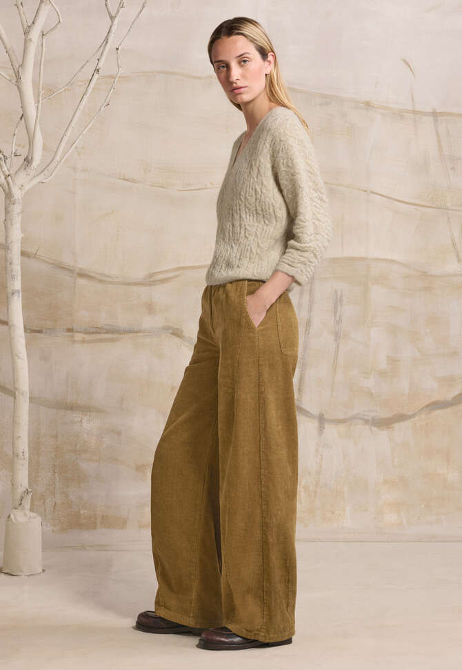 Cord dart-hem trousers, Lichen, completeTheLook