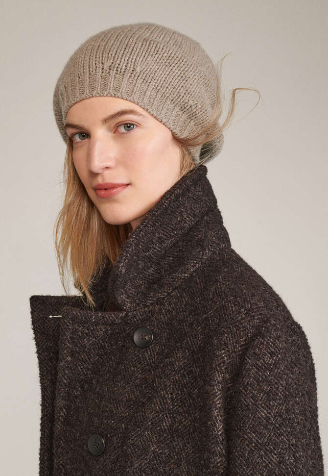 Beret, Taupe, completeTheLook