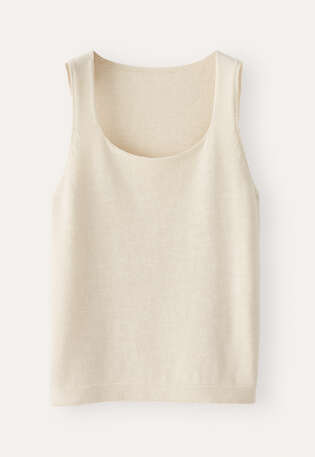 Knitted vest, Parchment, webstill