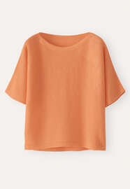 Dolman-sleeve sweater, Apricot peach, webstill