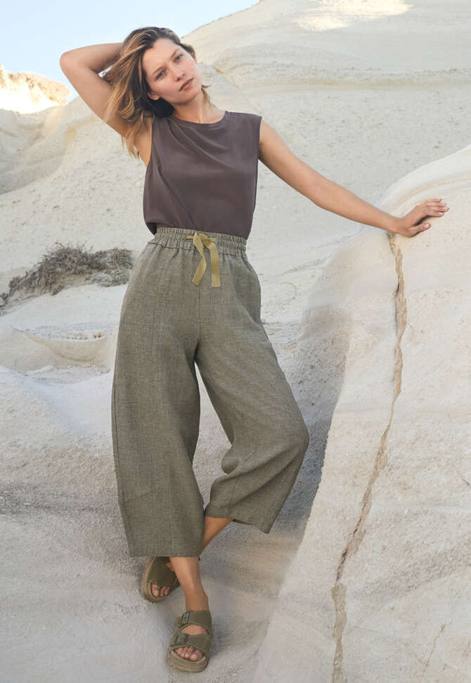 Sleeveless top, Mink brown, completeTheLook