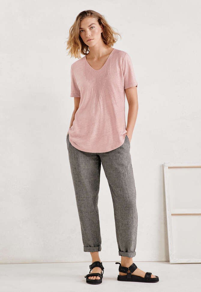 Tapered trousers, Monochrome, completeTheLook