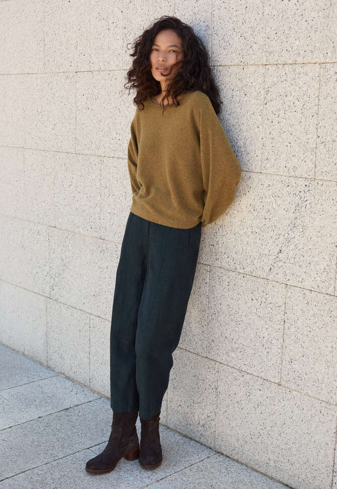 Dolman pleated-sleeve sweater, Tundra, completeTheLook