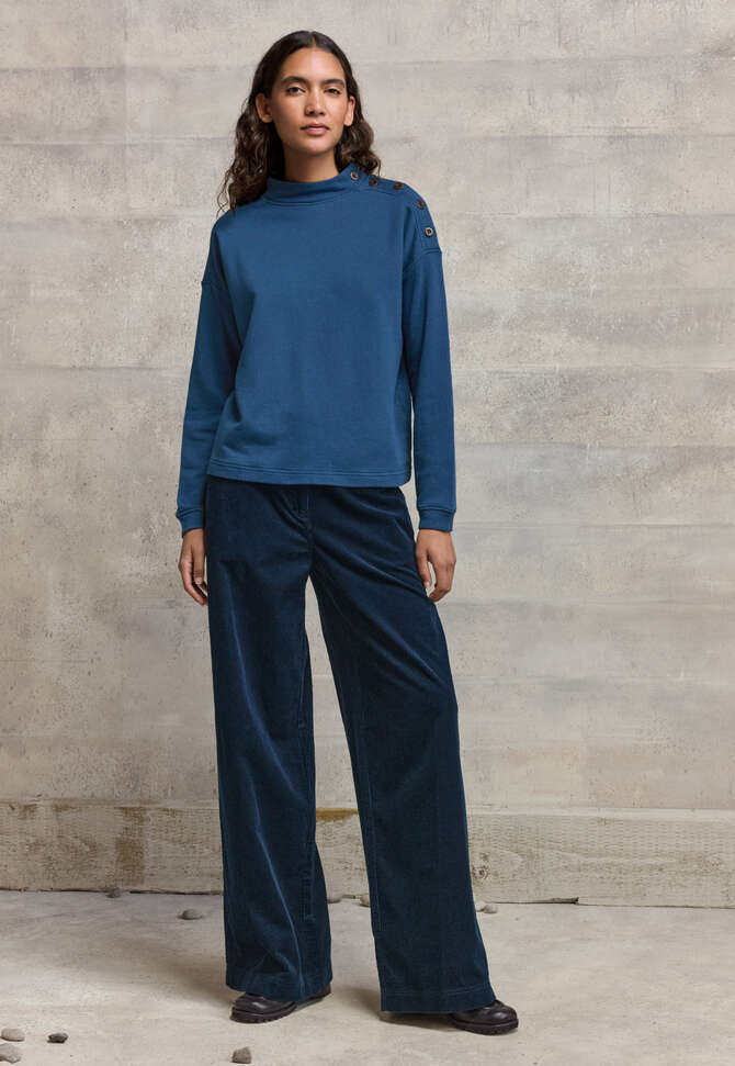 Button-shoulder top, Teal indigo, completeTheLook