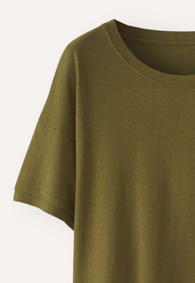T-shirt, Dark khaki, completeTheLook