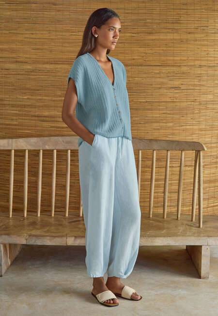 Pull-on tapered trousers, Pale chambray, completeTheLook