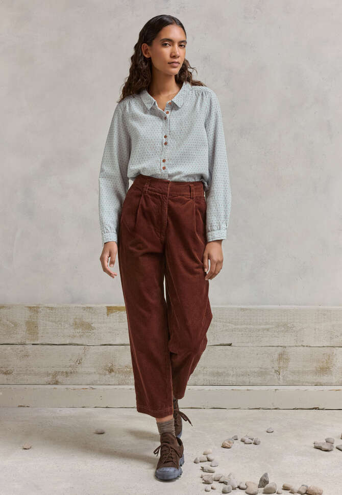 Pleat-front trousers, Chestnut brown, completeTheLook