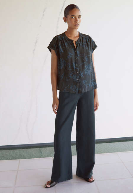 Wide-leg jeans, Midnight, completeTheLook