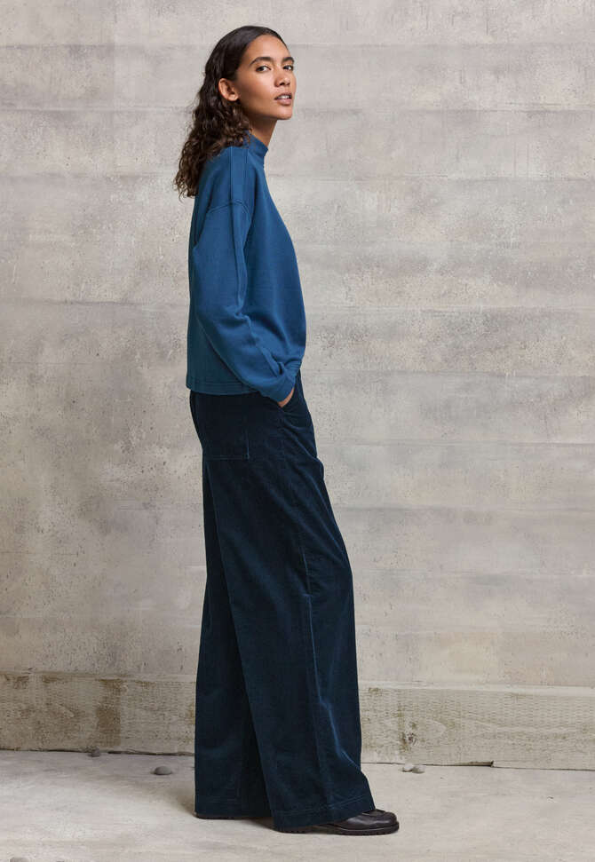 Straight-leg trousers, Black teal, completeTheLook