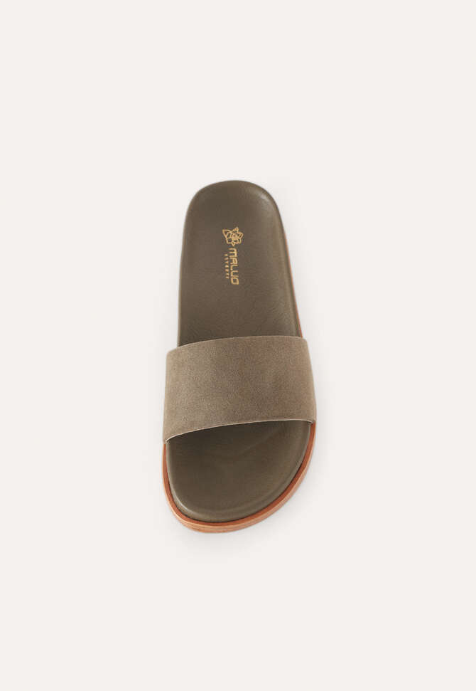 Sliders, Forest, completeTheLook