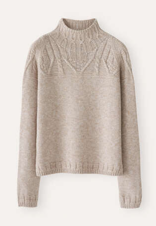 Cable-yoke sweater, Pale natural, webstill