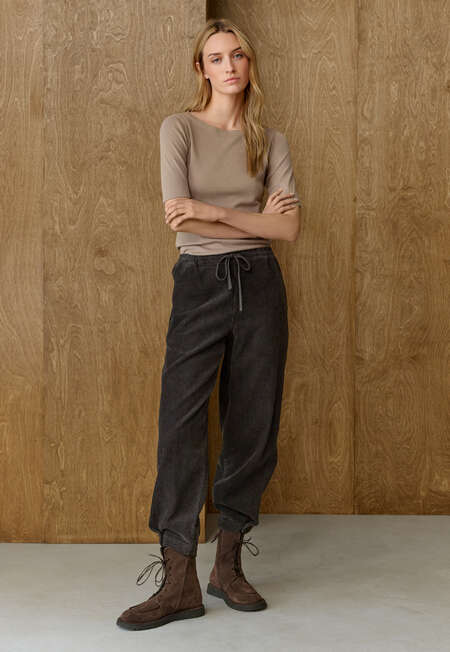 Tapered trousers, Espresso, completeTheLook