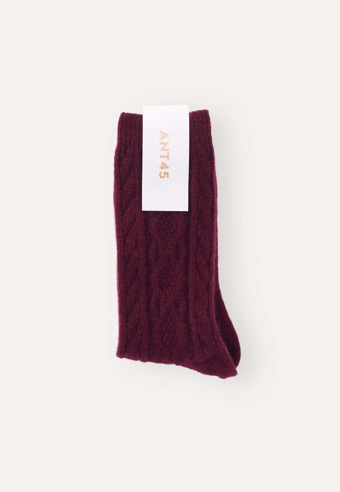 Cable socks, Bordeaux, completeTheLook