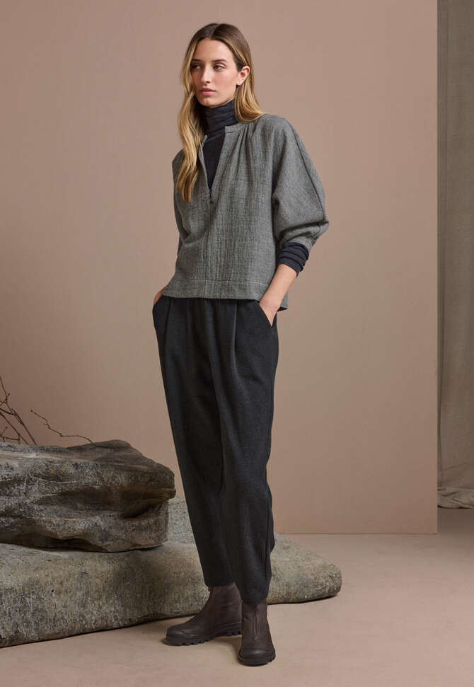 Dogtooth top, Charcoal, completeTheLook