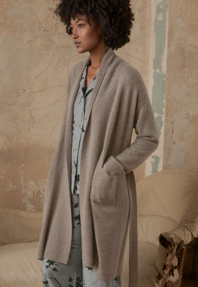 Knitted robe, Soft taupe, completeTheLook