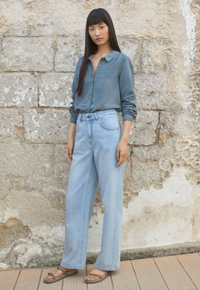 Indigo straight-leg jeans, Pale wash, completeTheLook