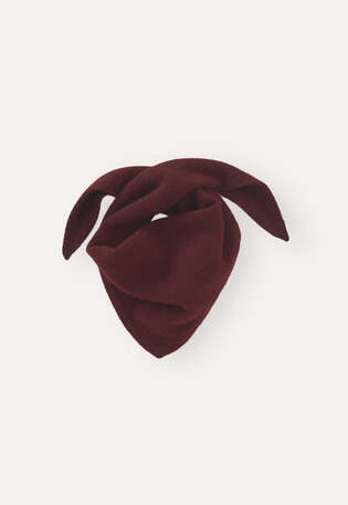 Triangle scarf, Blackberry, webstill