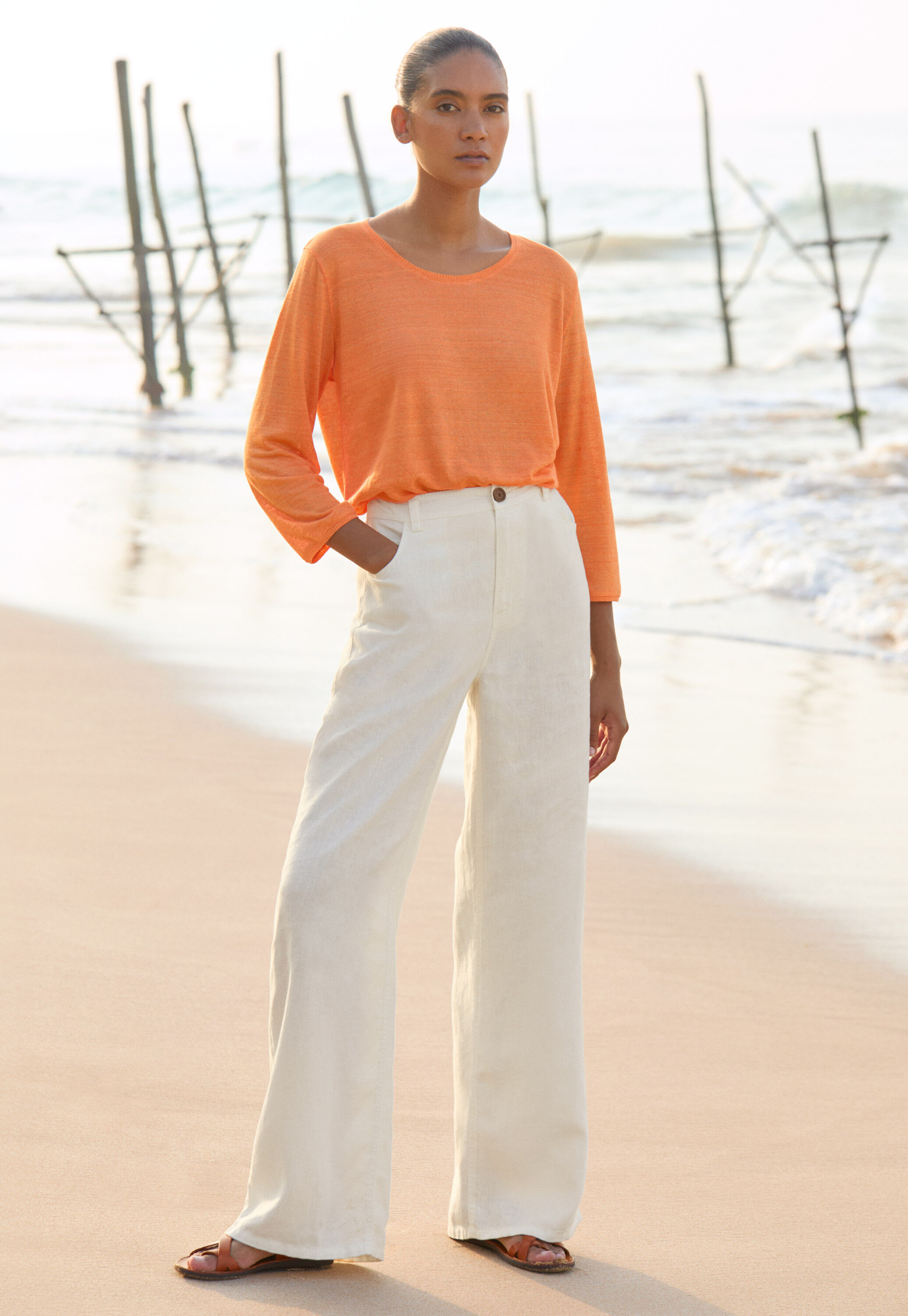 Wide-leg jeans