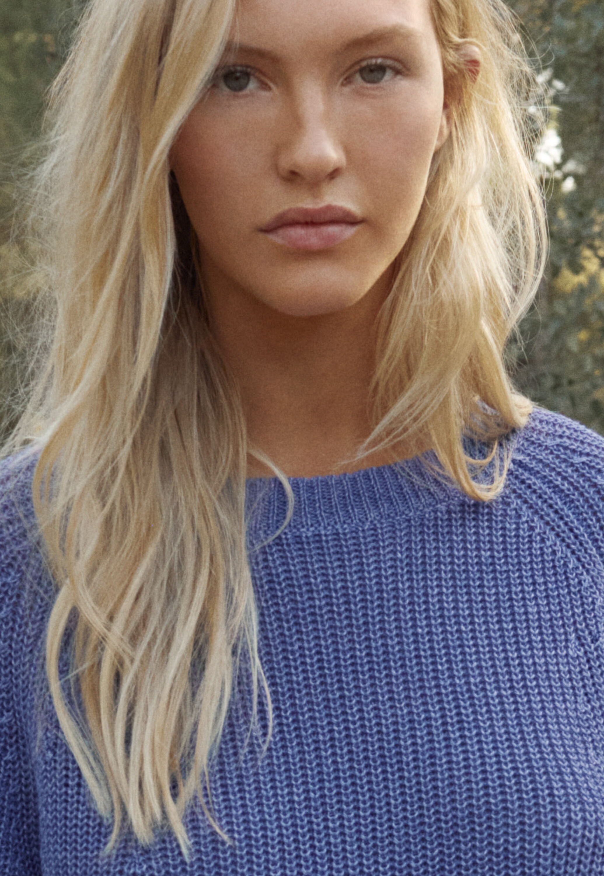 Raglan-sleeve sweater