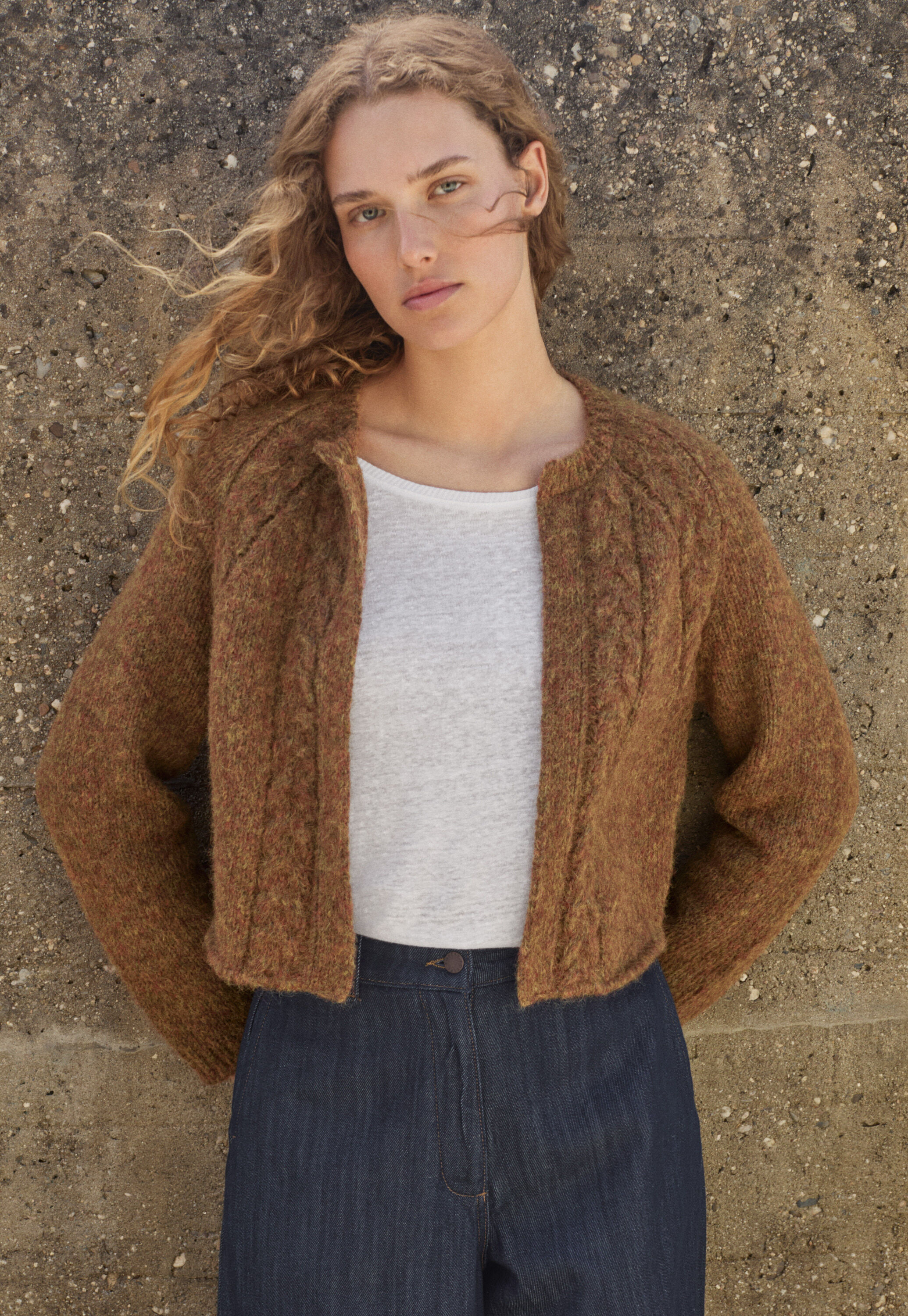 Round-neck sweater