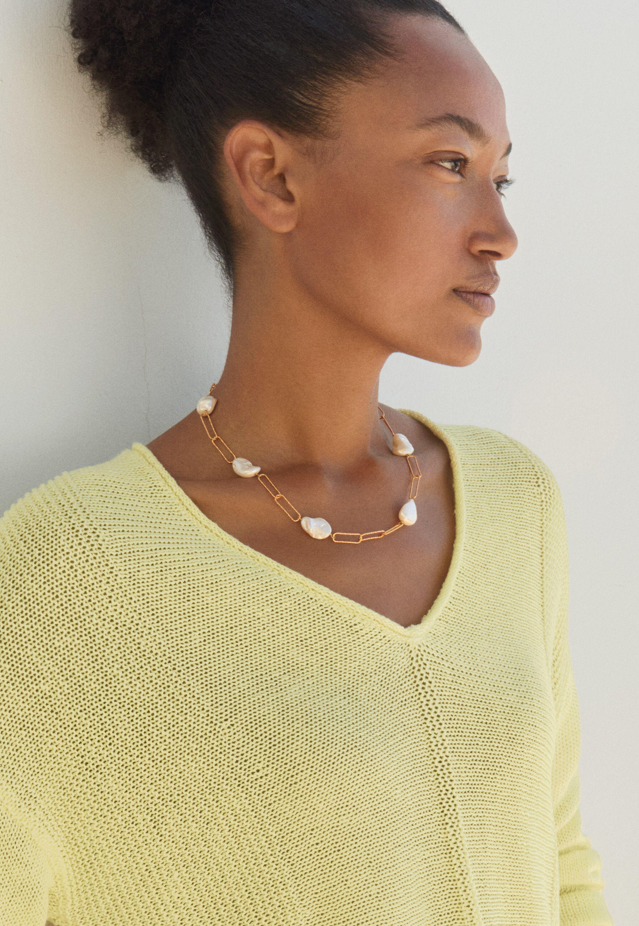 V-neck ribbed panel sweater