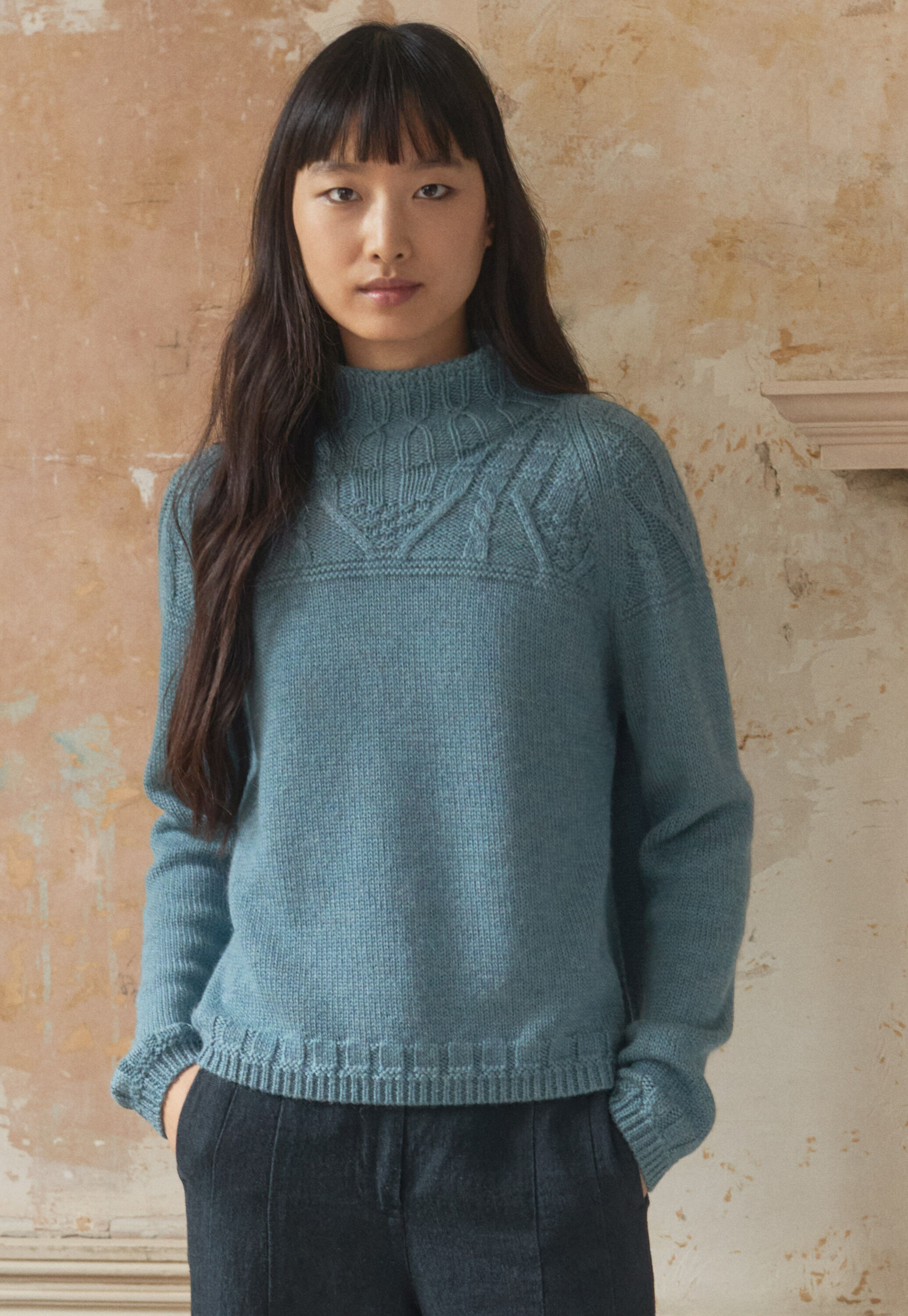 Round-neck sweater