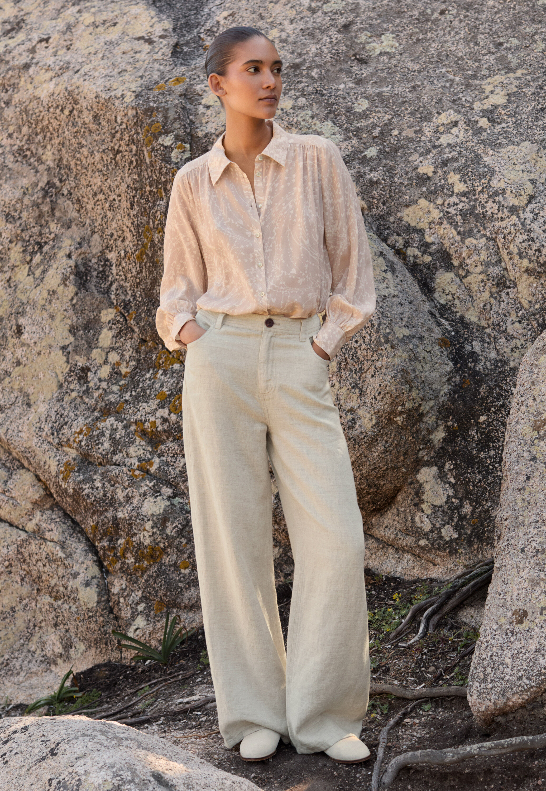 Wide & straight leg trousers