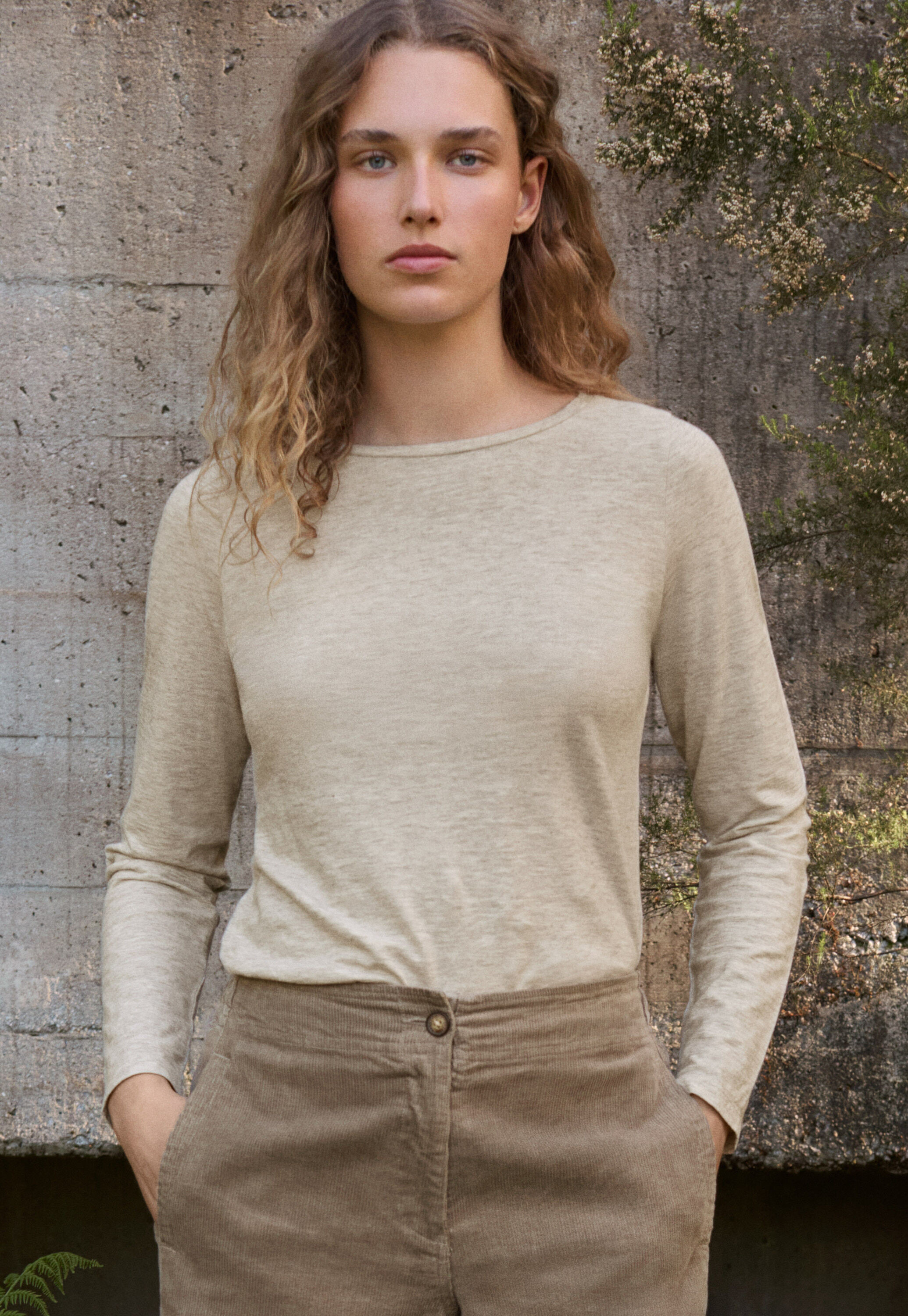 Button-through rib top