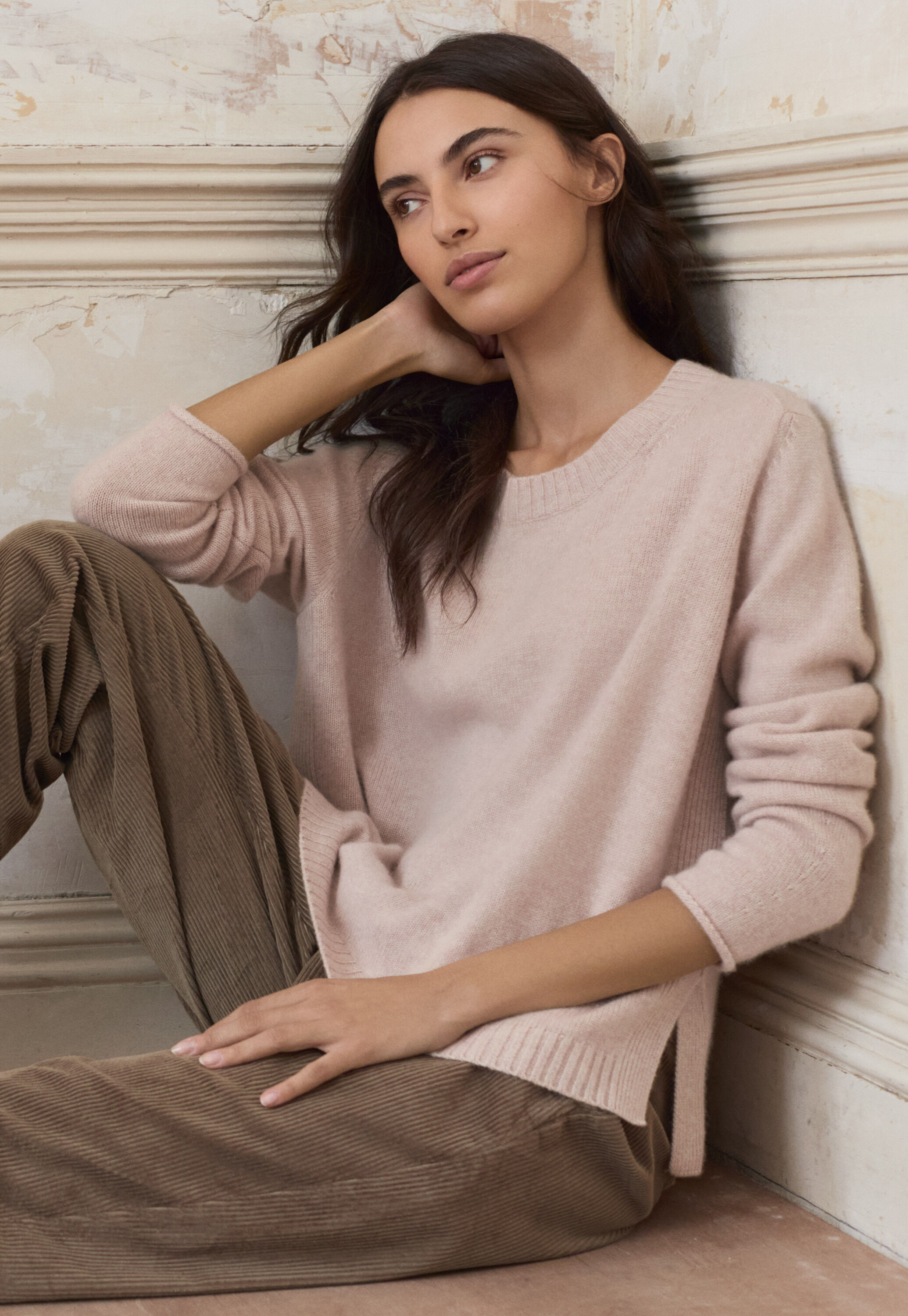 Round-neck sweater