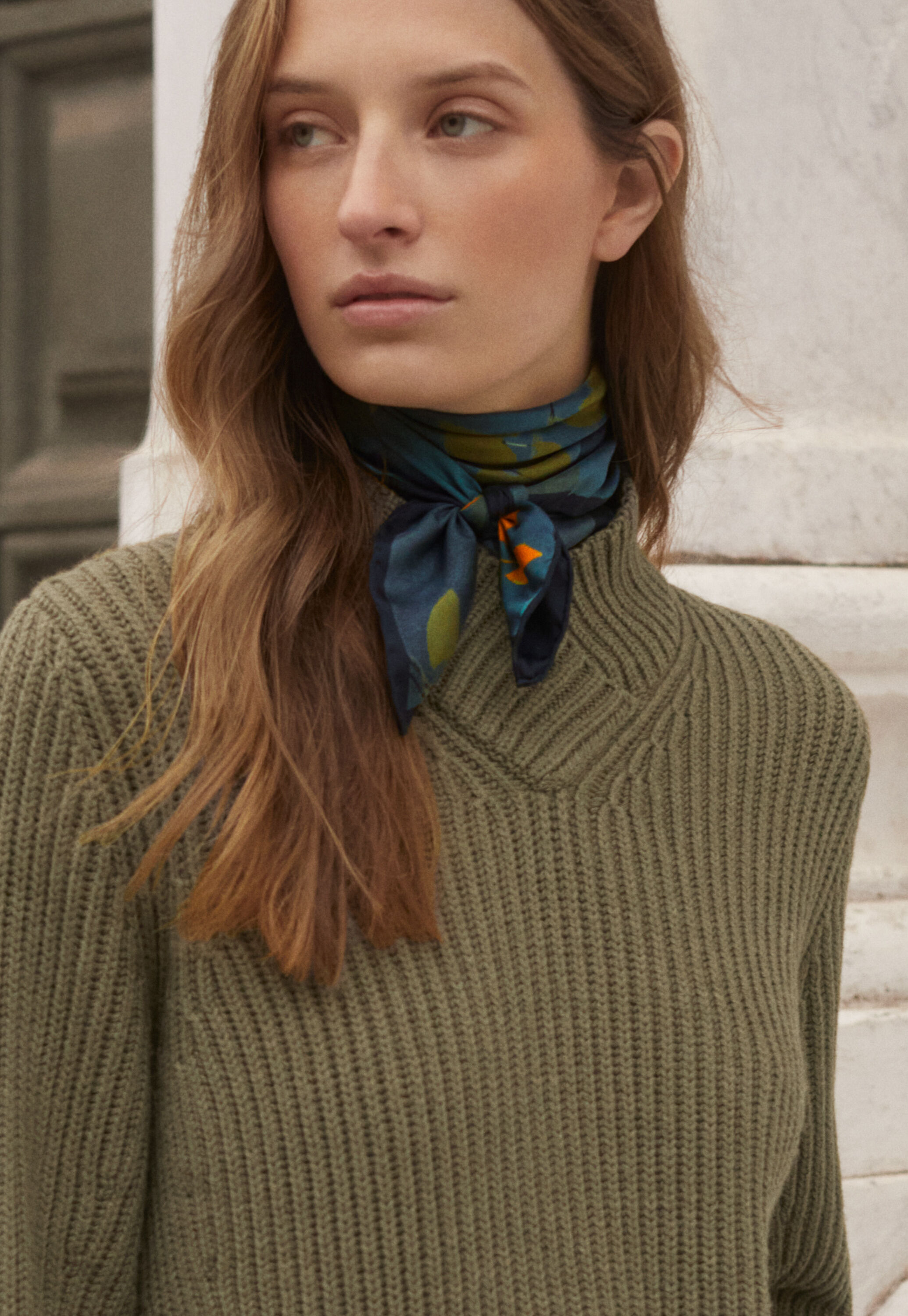 Long ribbed sweater