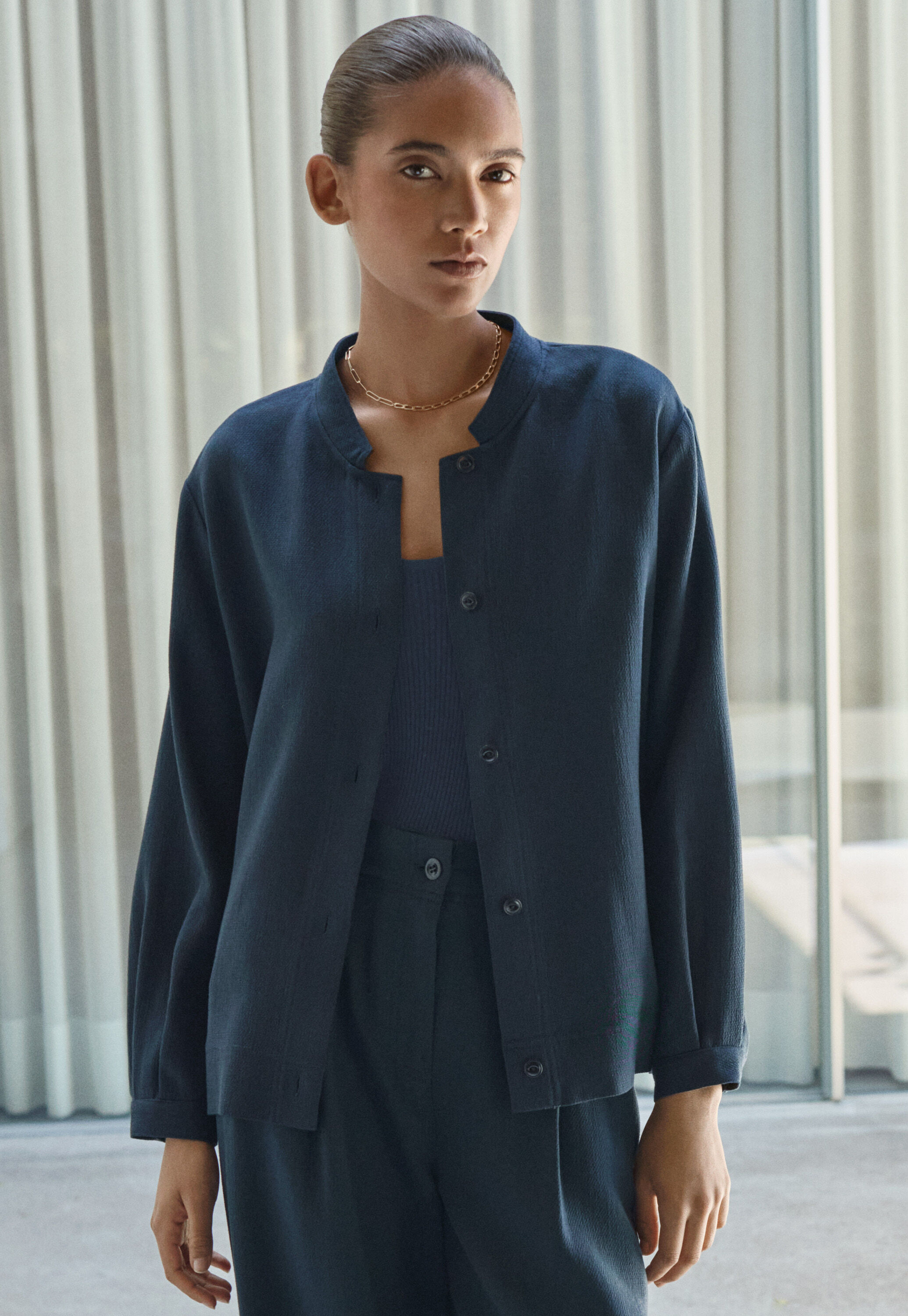 Edge-to-edge cardigan