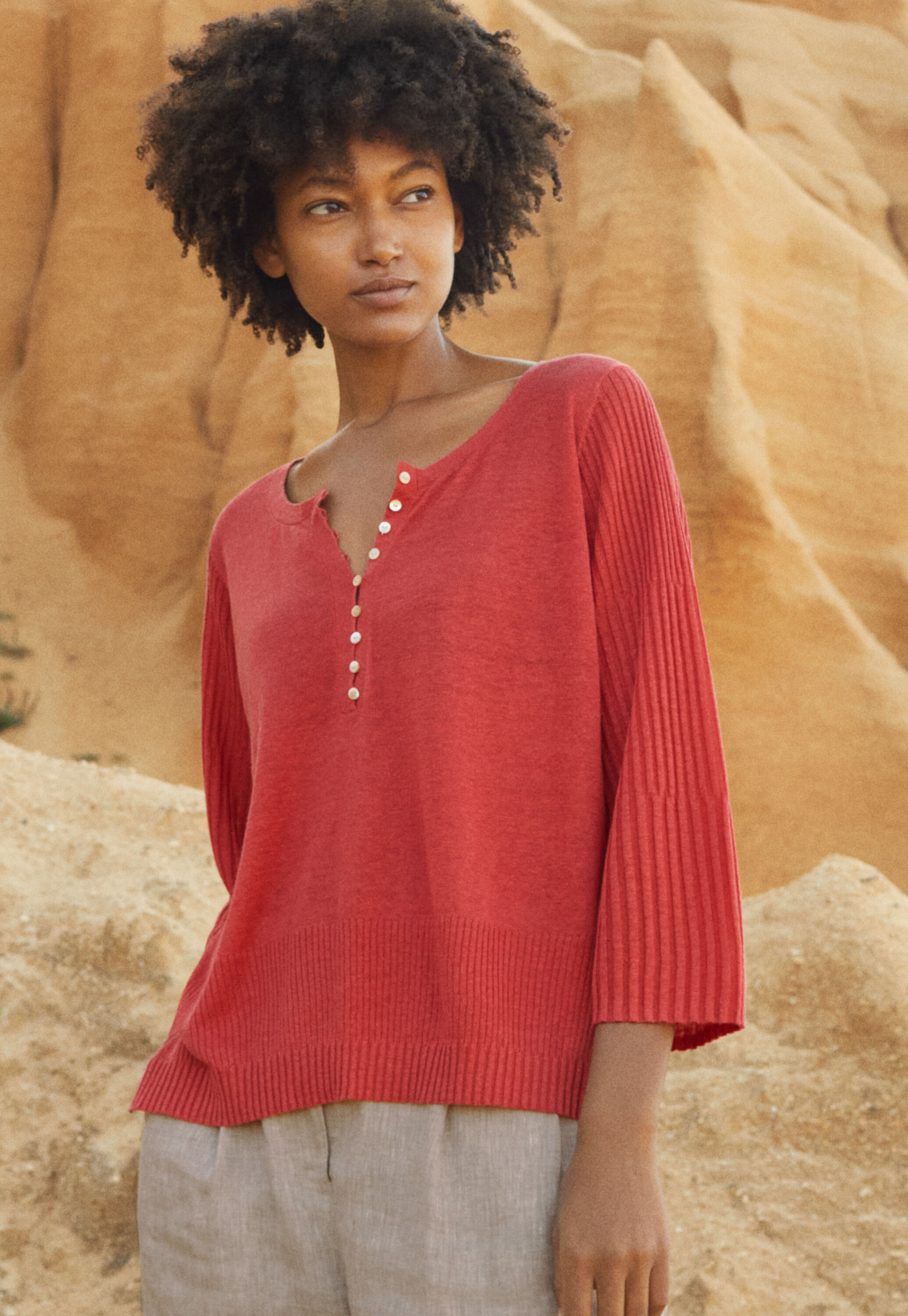 Ribbed-sleeve sweater