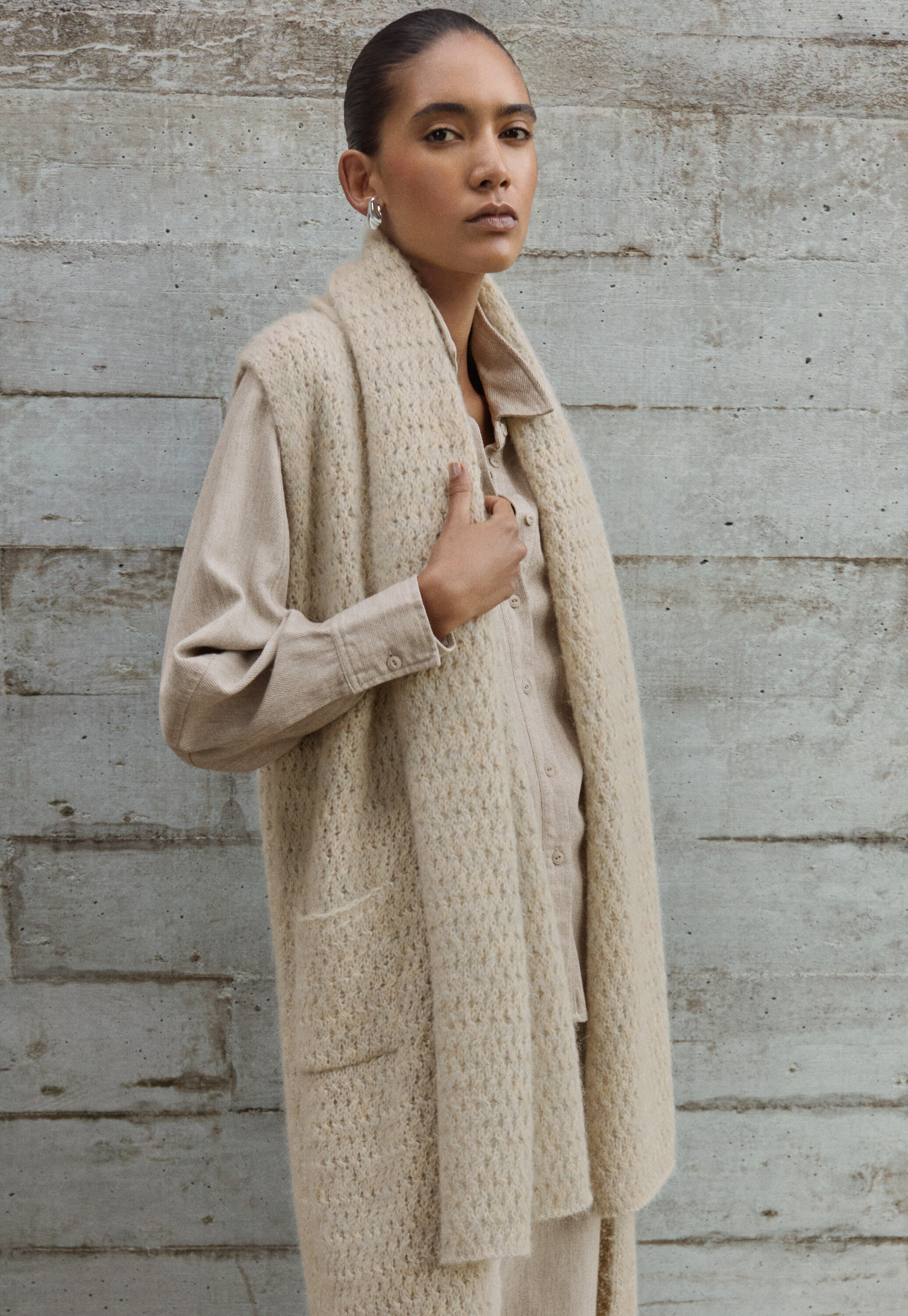 Long open-stitch waistcoat