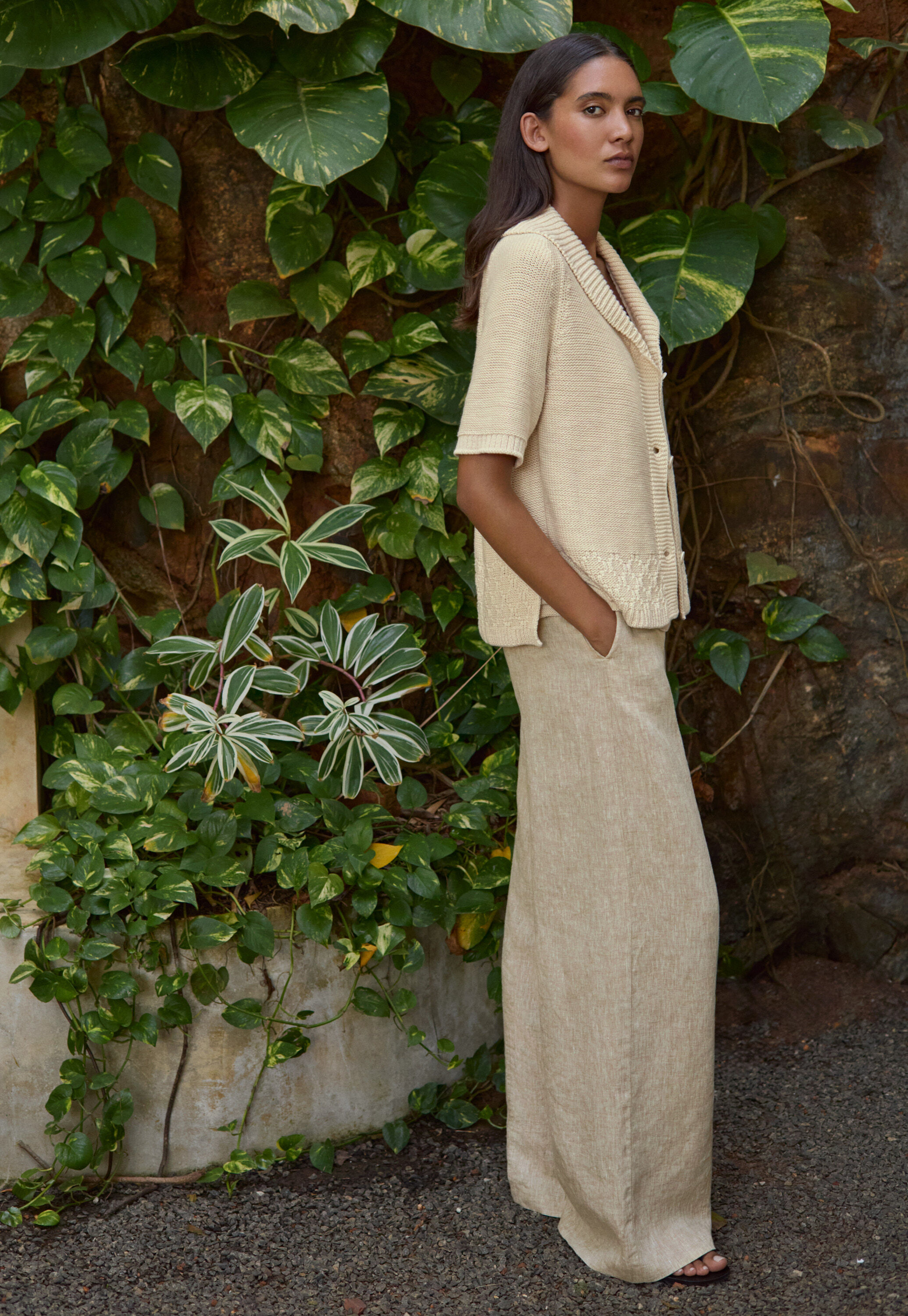Front-seam trousers