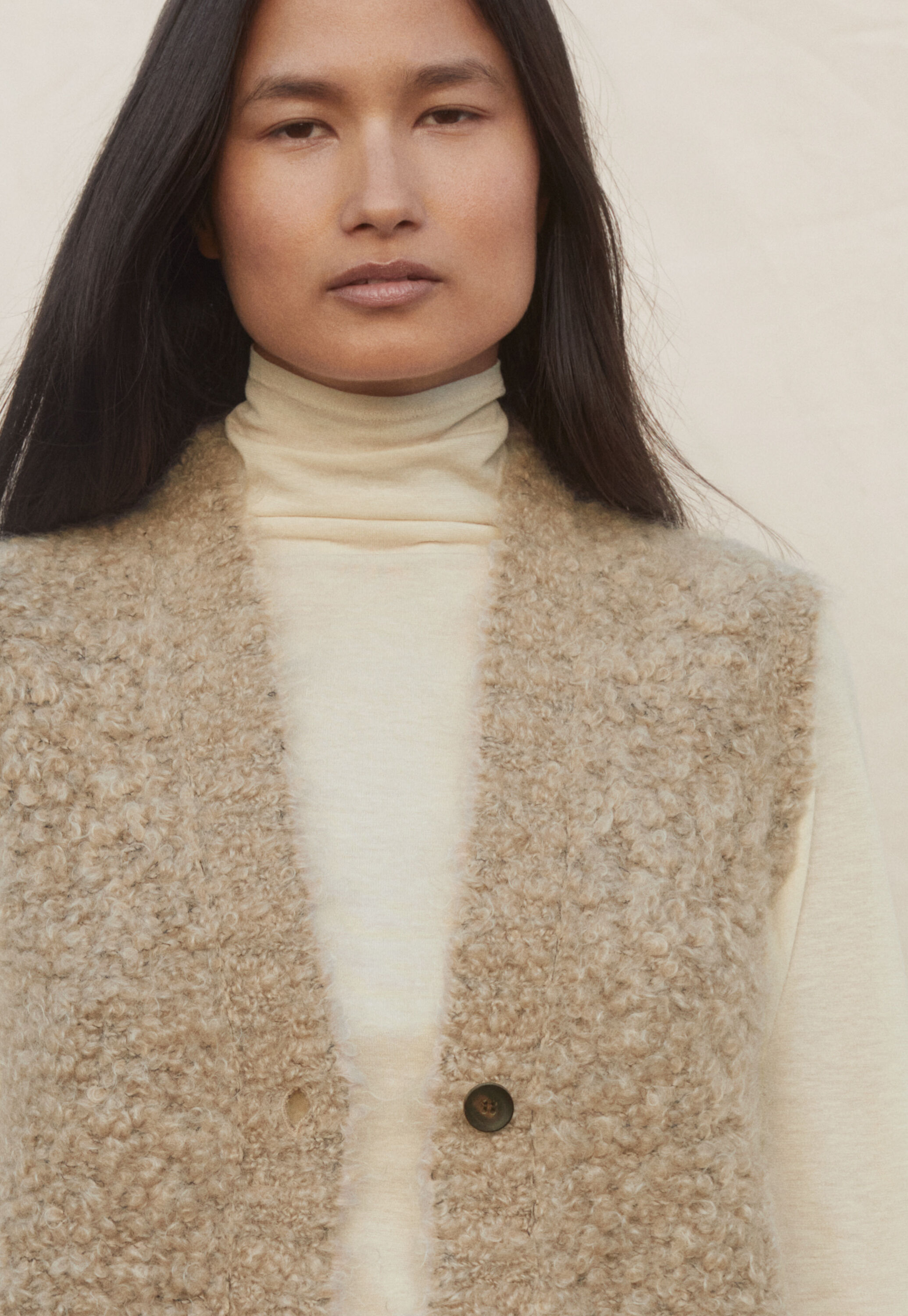 Funnel-neck top