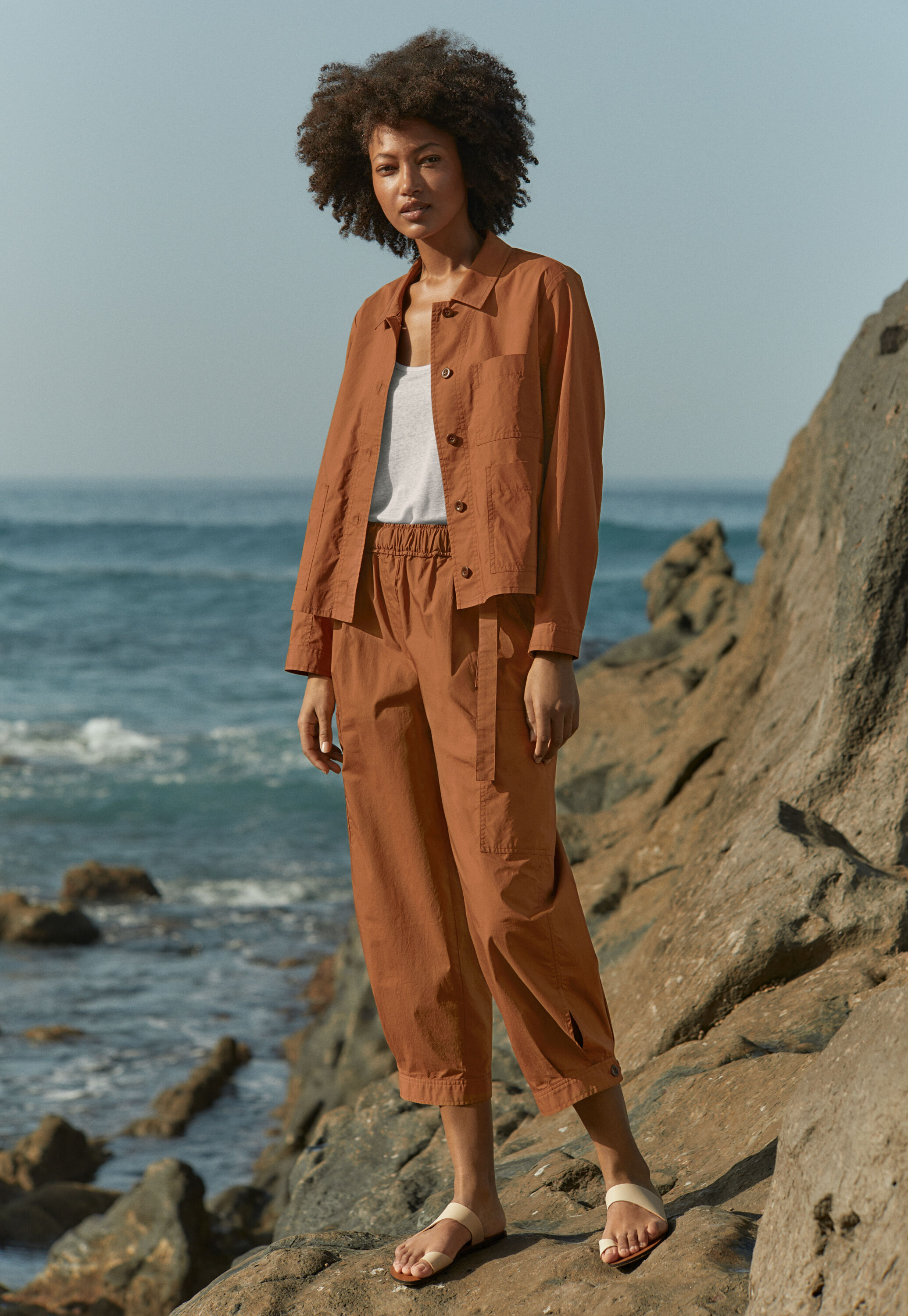 Cropped pull-on trousers