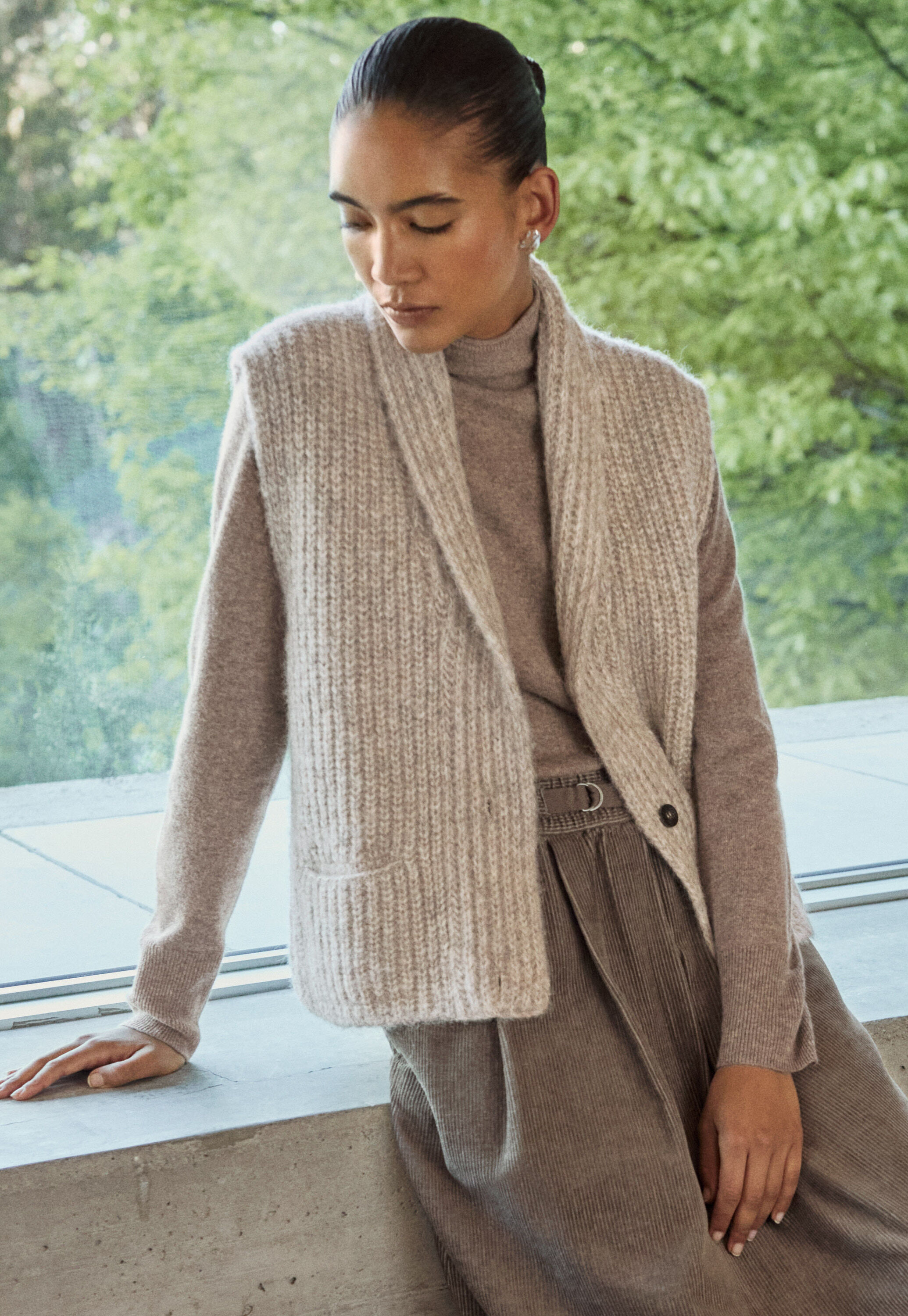 Round-neck sweater