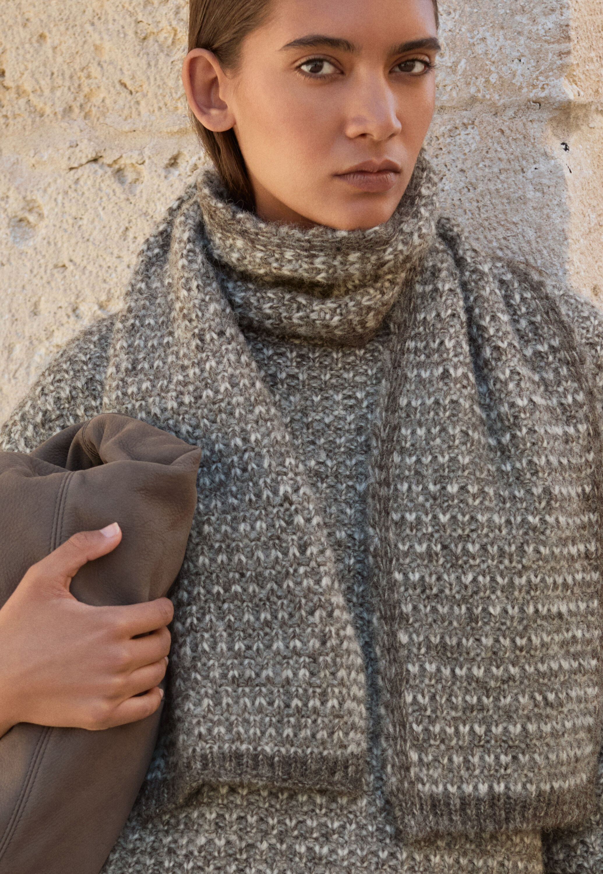 Round-neck sweater
