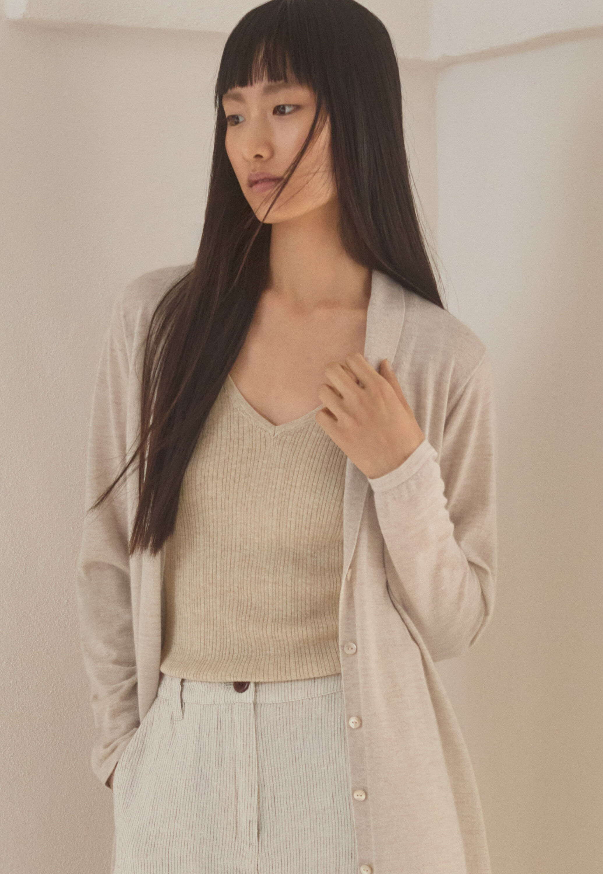Knitted rib vest