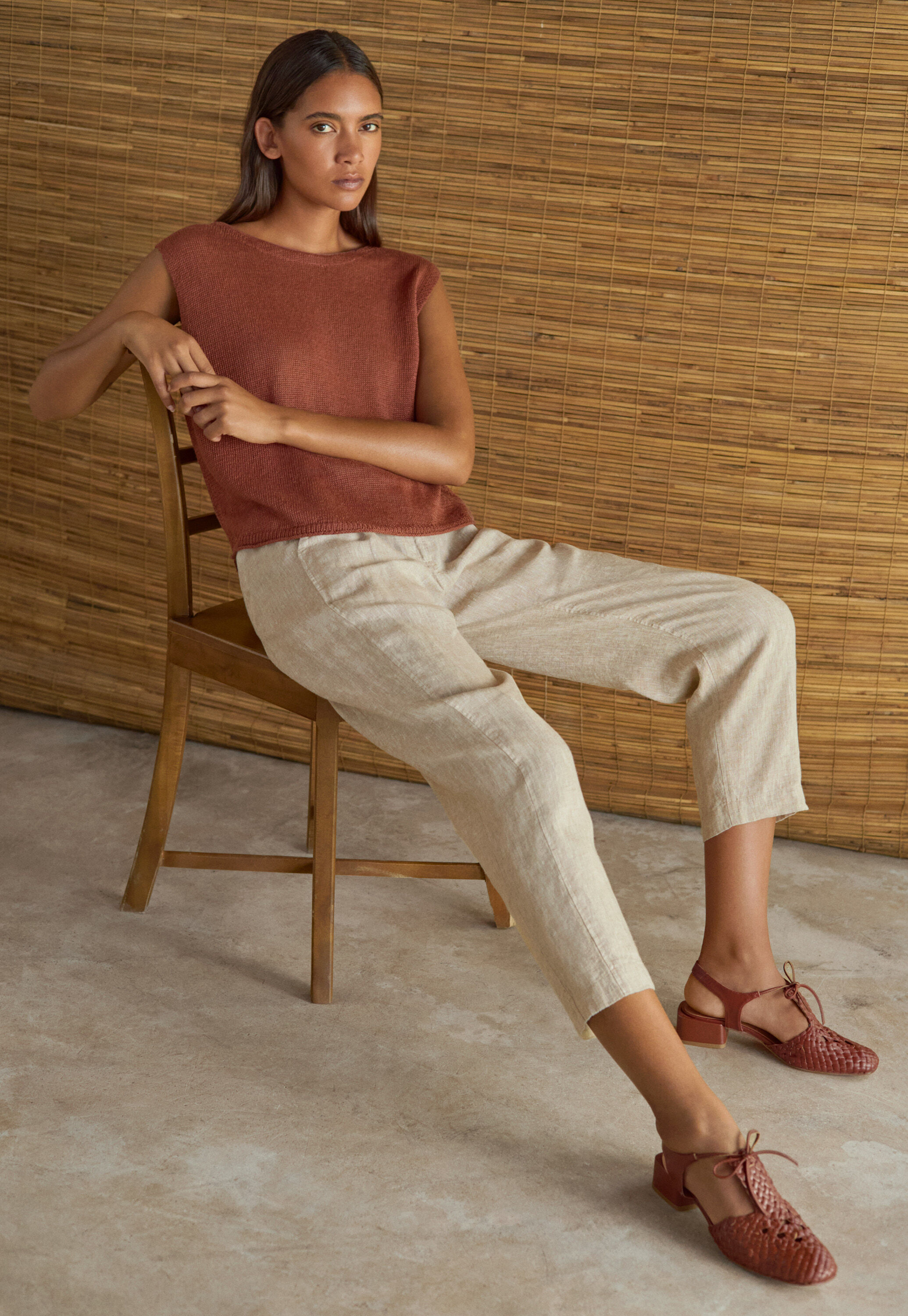 Cropped tapered trousers
